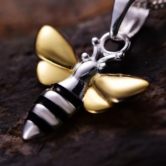 Artisan Handmade 925 Silver Bee The Zehuva Necklace - Picture 3 of 7